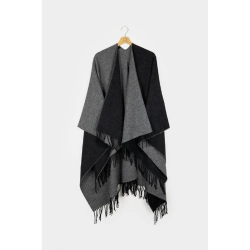 Beach et Bar - Poncho Charcoal Grey - Christmas 2022